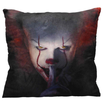 Cojin Pennywise Shut Up It...