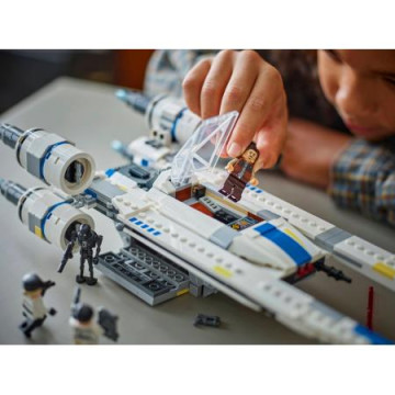  LEGO - 4