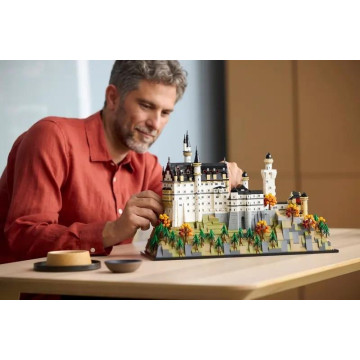 LEGO Castelo de Neuschwanstein 21063 LEGO - 8