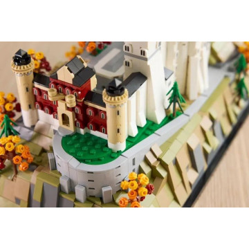 LEGO Castelo de Neuschwanstein 21063 LEGO - 9