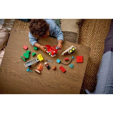 LEGO - Camião dos Bombeiros com Mangueira e Bombeiro 10473 LEGO - 9