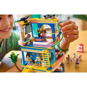 LEGO - Sede do Clube dos Friends de HLC 42689 LEGO - 9
