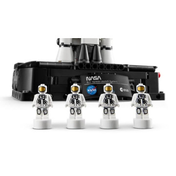 LEGO - Foguetão do Sistema de Lançamento Espacial NASA Artemis 42221 LEGO - 6