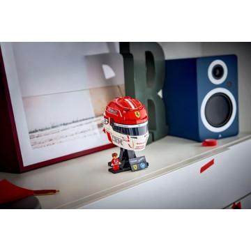 LEGO - Capacete Scuderia Ferrari HP de Charles Leclerc 43014 LEGO - 11