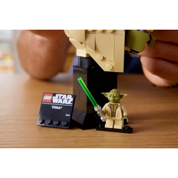 LEGO - Busto do Yoda 75438  LEGO - 9