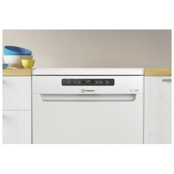  INDESIT - 4