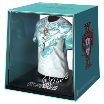 Miniatura de Cristiano Ronaldo com camiseta da seleção portuguesa  - 1